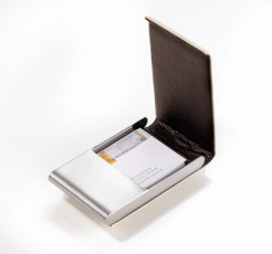 Vizitkáre: Veľké porovnanie vizitkárov